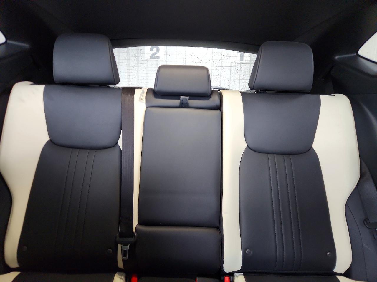 2022 LEXUS NX 350H photo 19