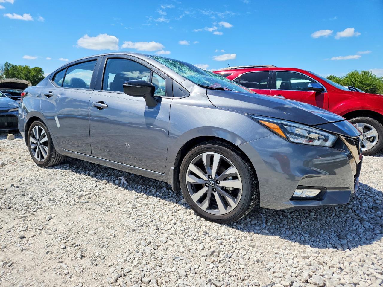 2020 NISSAN VERSA SR photo 7
