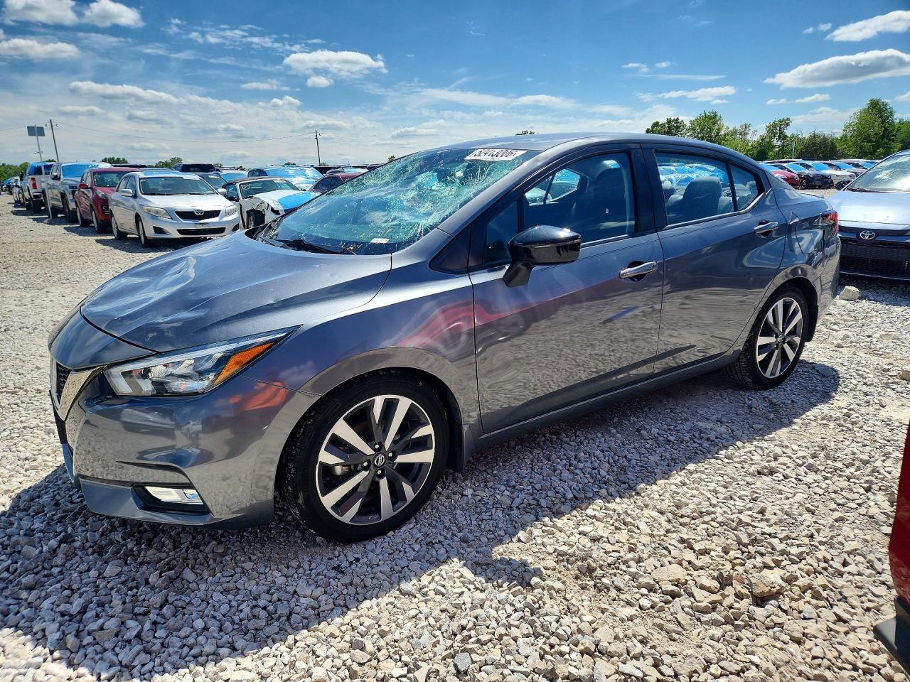 2020 NISSAN VERSA