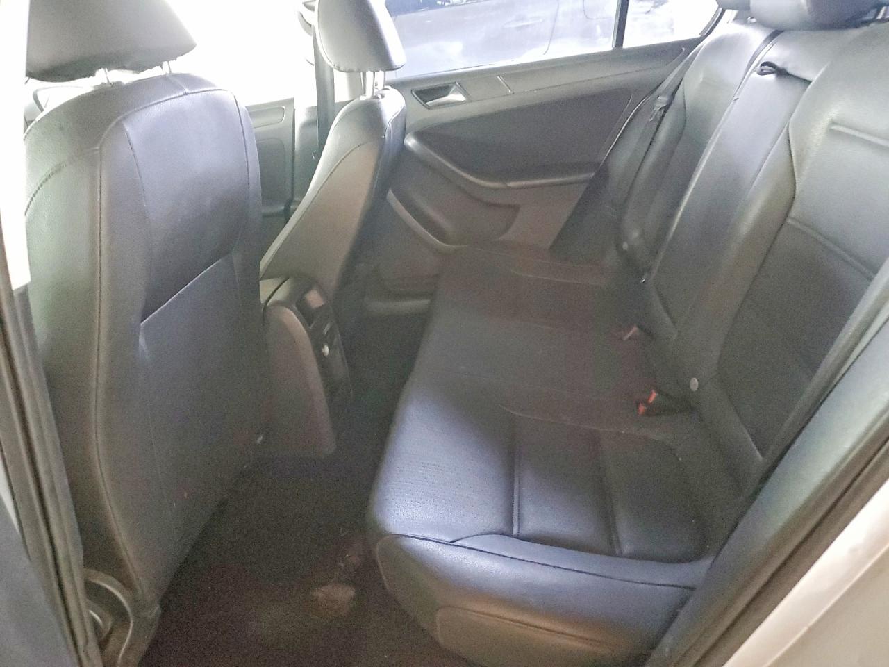 2012 VOLKSWAGEN JETTA SE photo 19