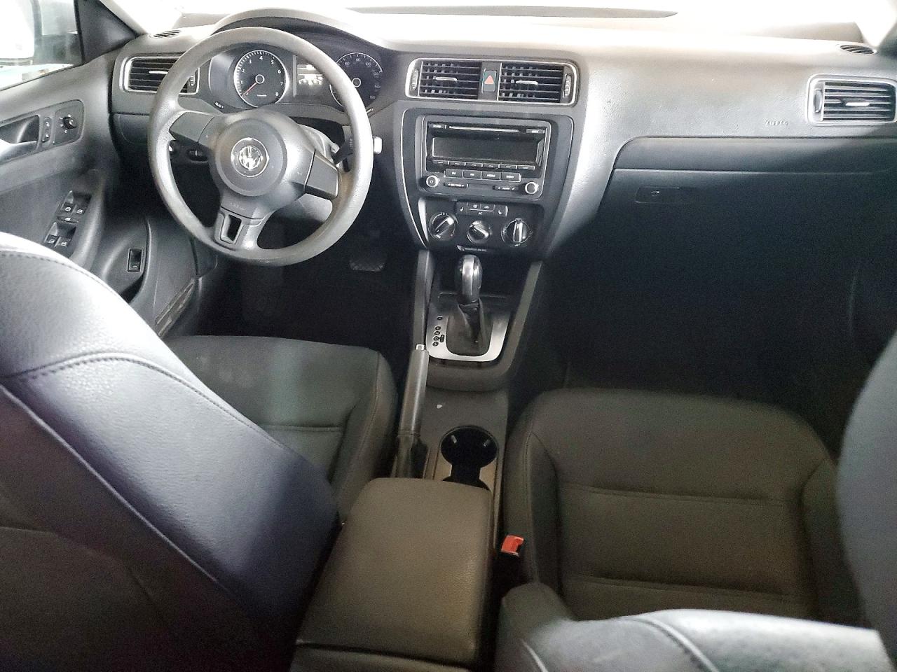 2012 VOLKSWAGEN JETTA SE photo 15