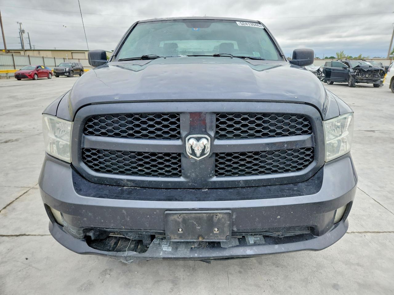 2015 RAM 1500 ST photo 13