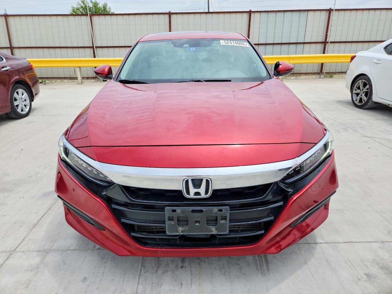 2018 HONDA ACCORD TOURING photo 5
