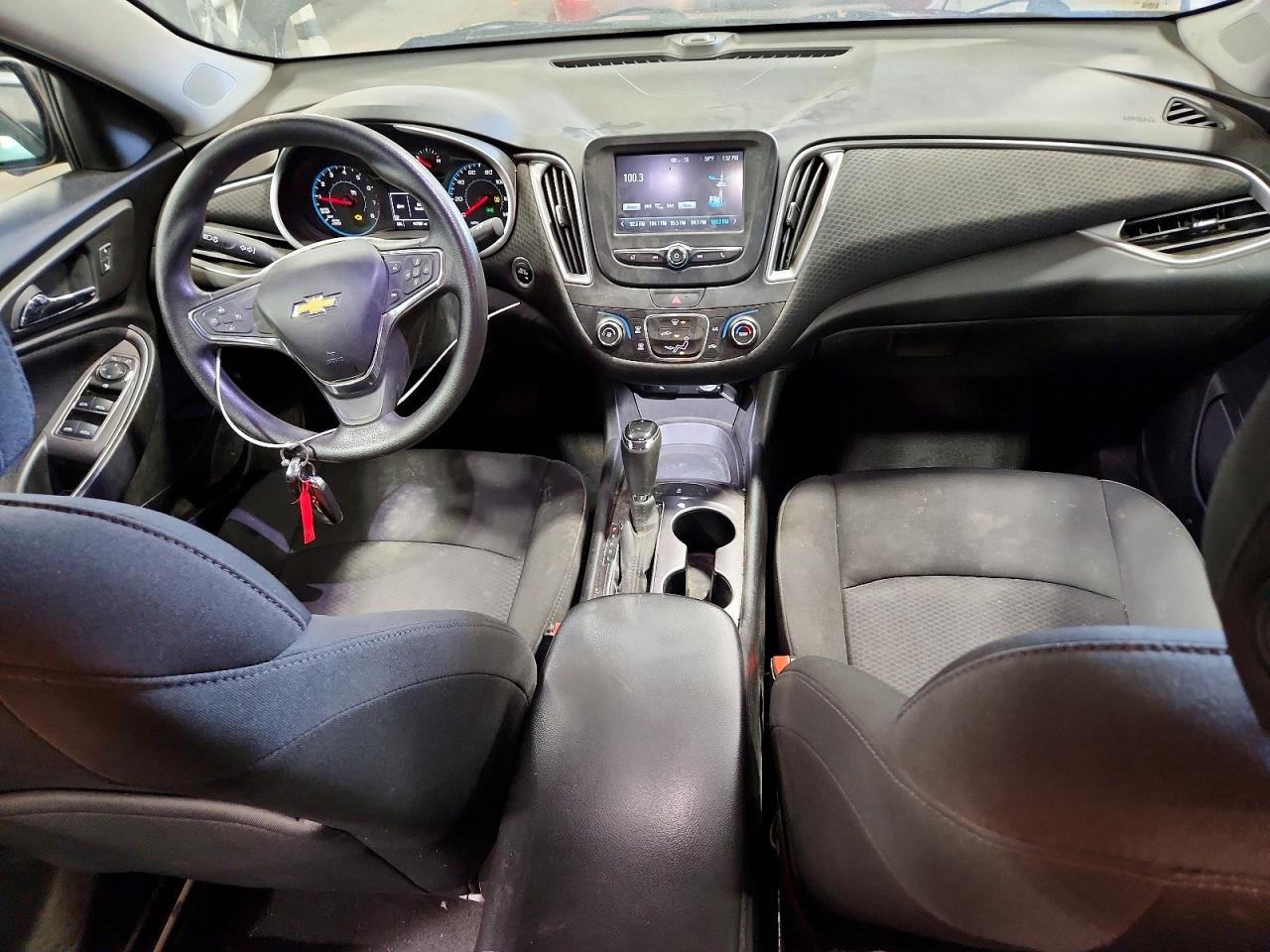 2018 CHEVROLET MALIBU LS photo 8