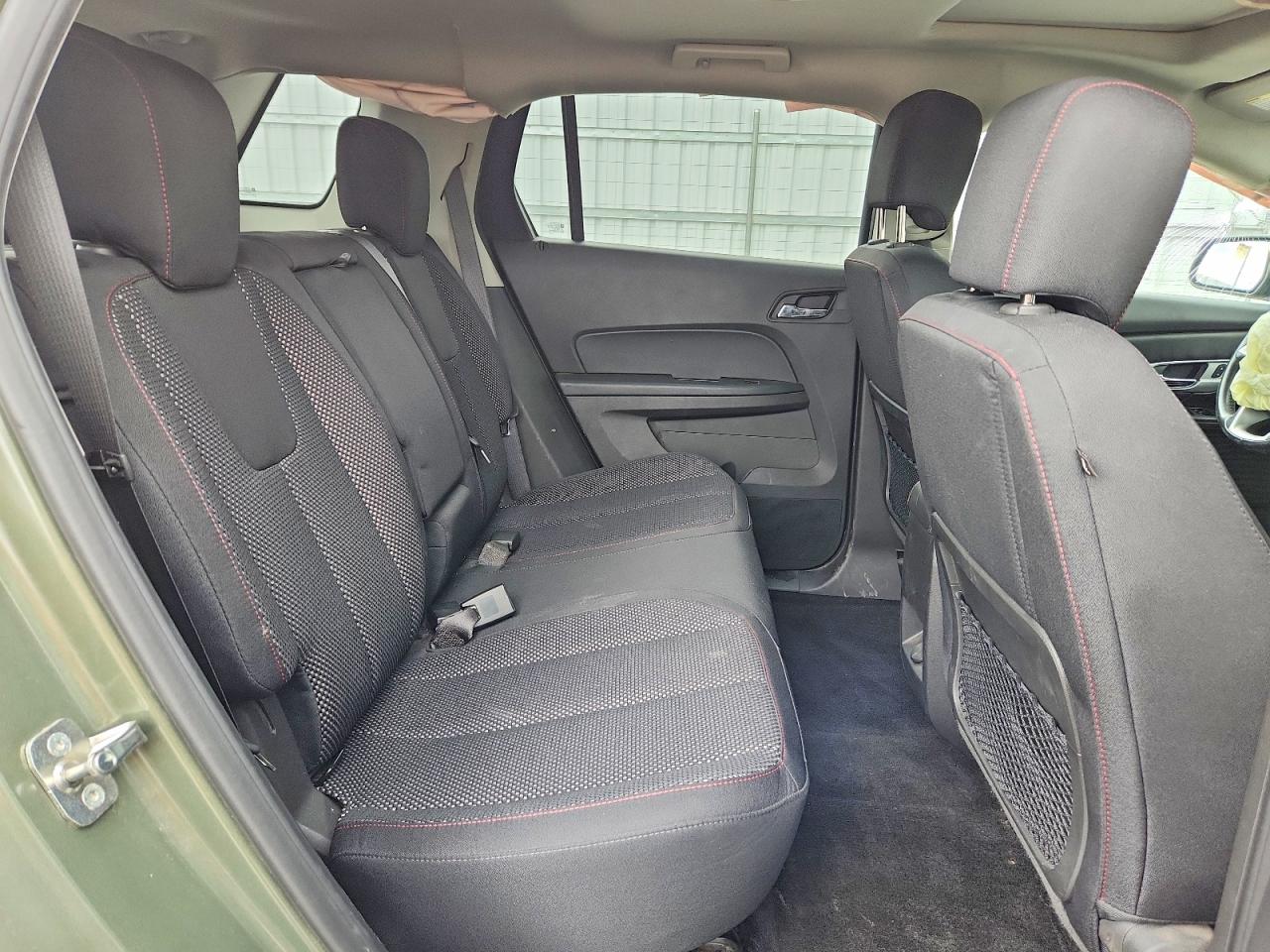 2015 GMC TERRAIN SLE photo 31