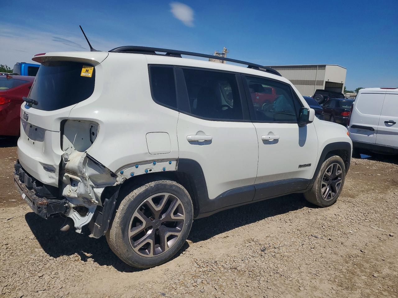 2015 JEEP RENEGADE LATITUDE photo 5