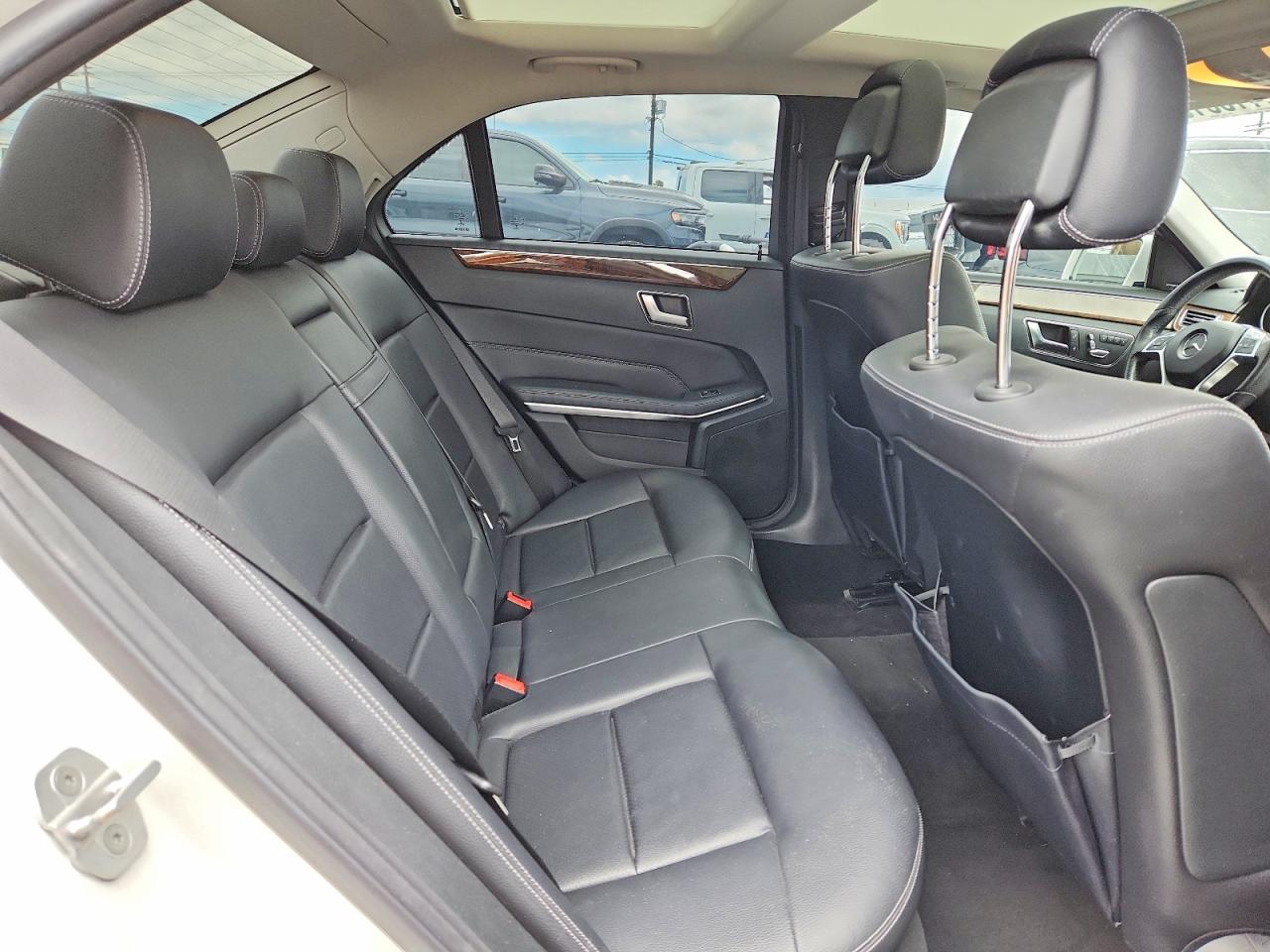 2014 MERCEDES-BENZ E 350 photo 19