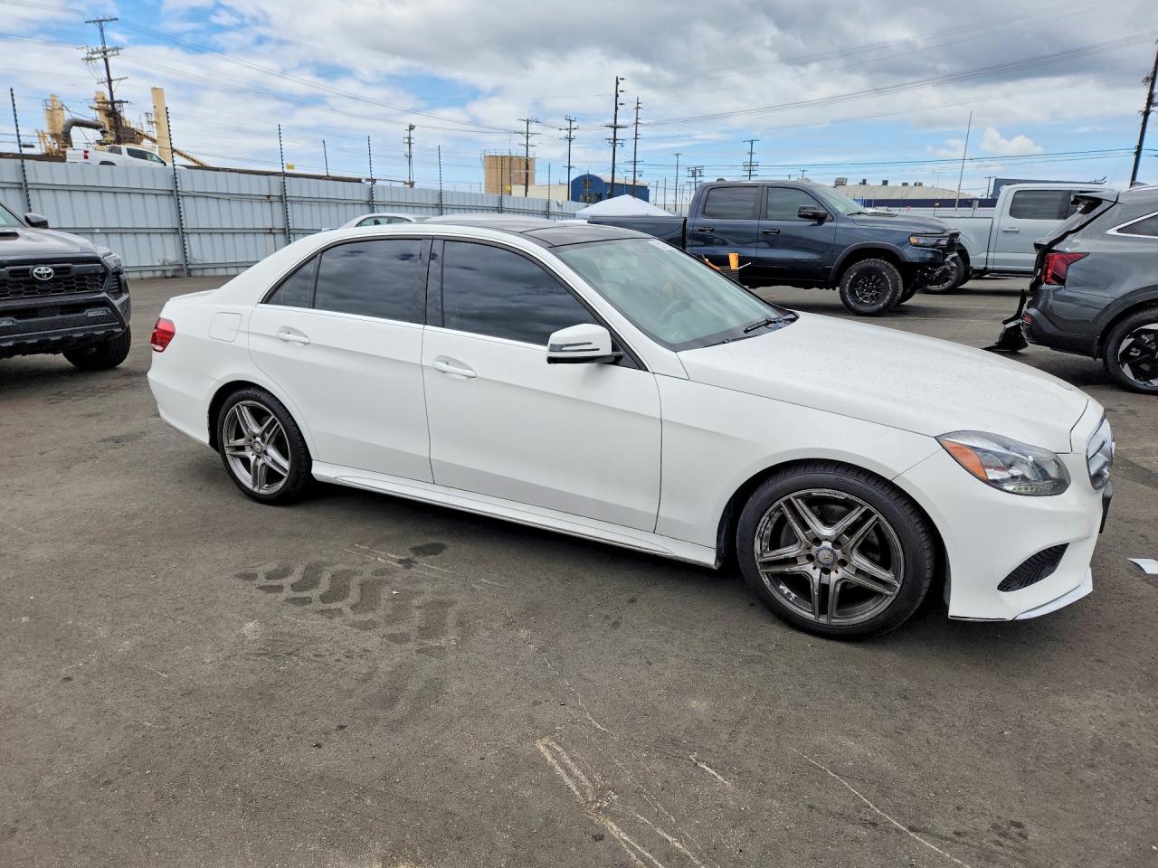 2014 MERCEDES-BENZ E 350 photo 7