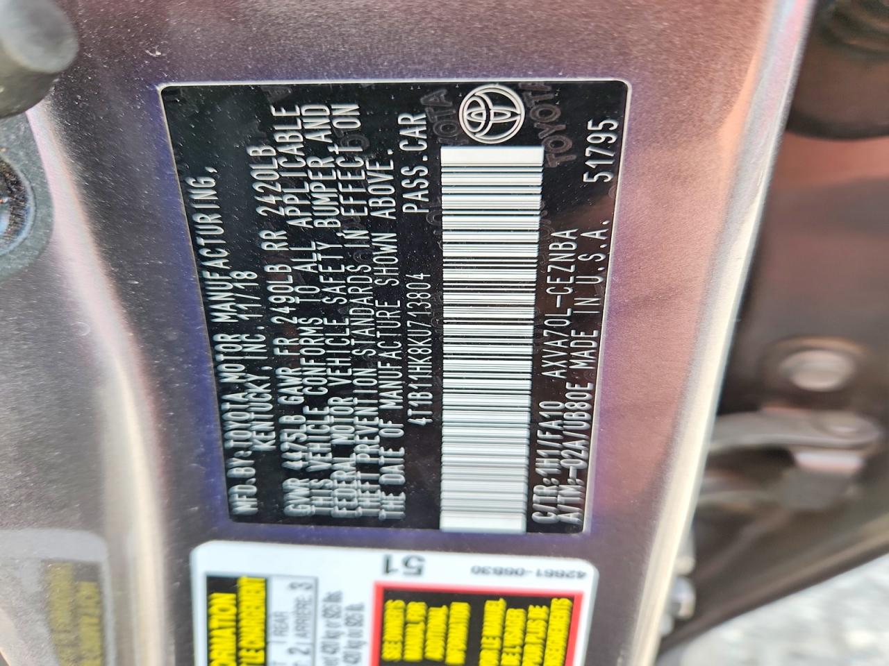 2019 TOYOTA CAMRY LE photo 12