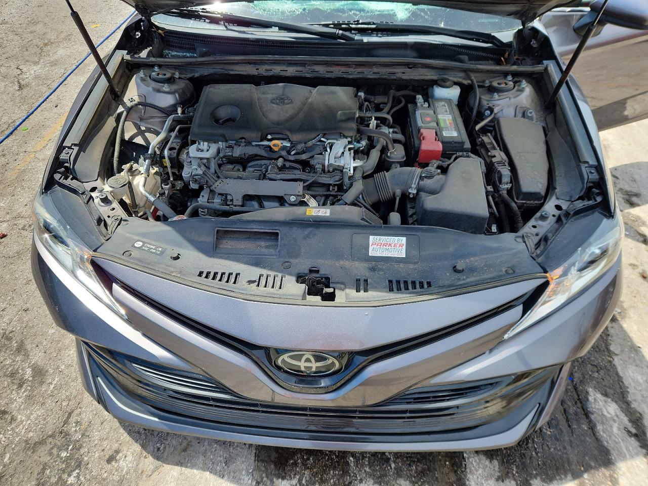 2019 TOYOTA CAMRY LE photo 11
