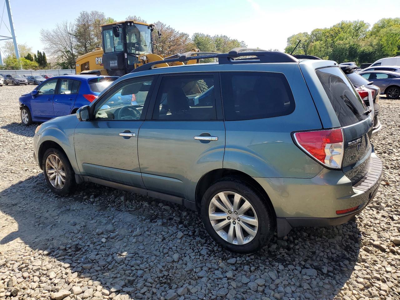 2011 SUBARU FORESTER 2.5X PREMIUM photo 4