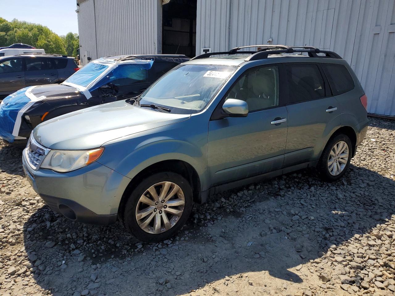 2011 SUBARU FORESTER