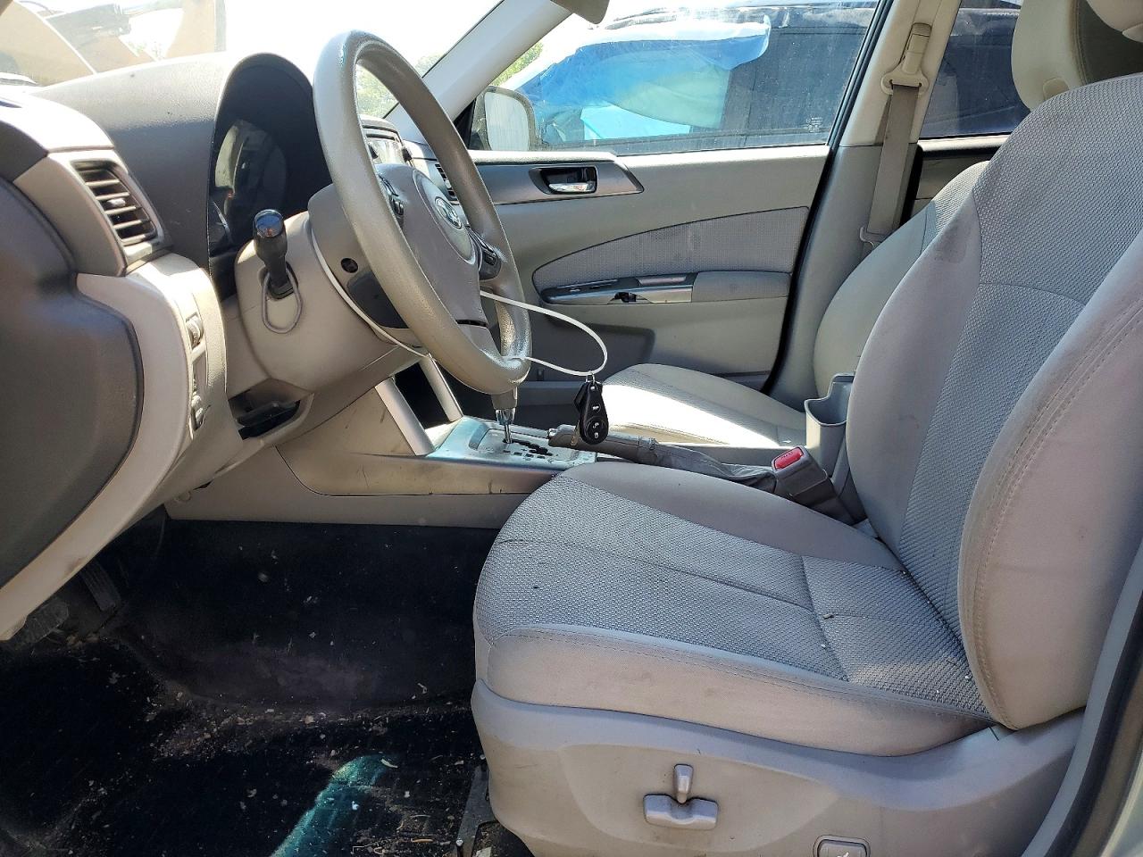 2011 SUBARU FORESTER 2.5X PREMIUM photo 19