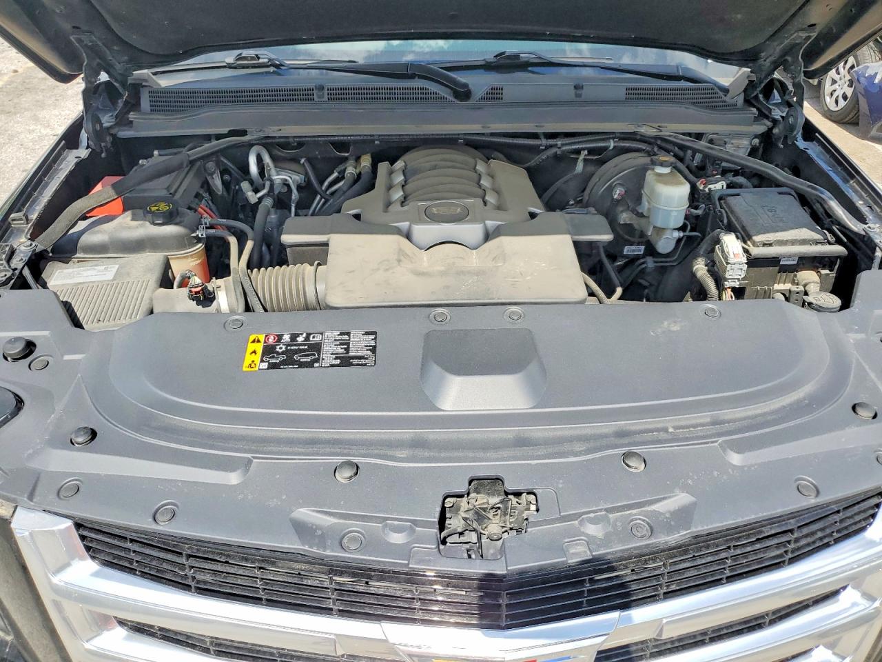 2019 CADILLAC ESCALADE LUXURY photo 21