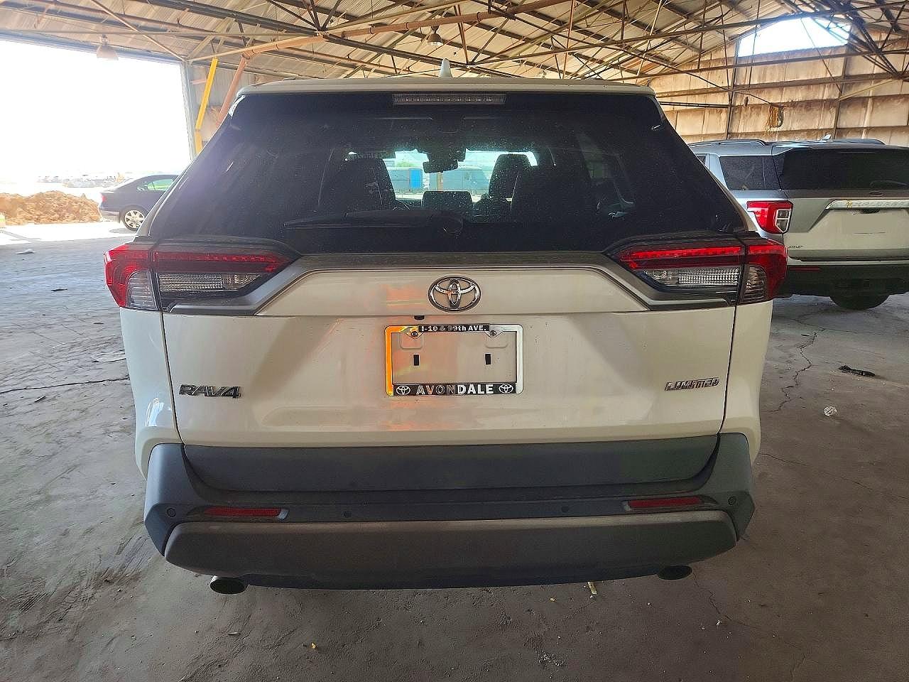 2019 TOYOTA RAV4 LIMITED photo 11