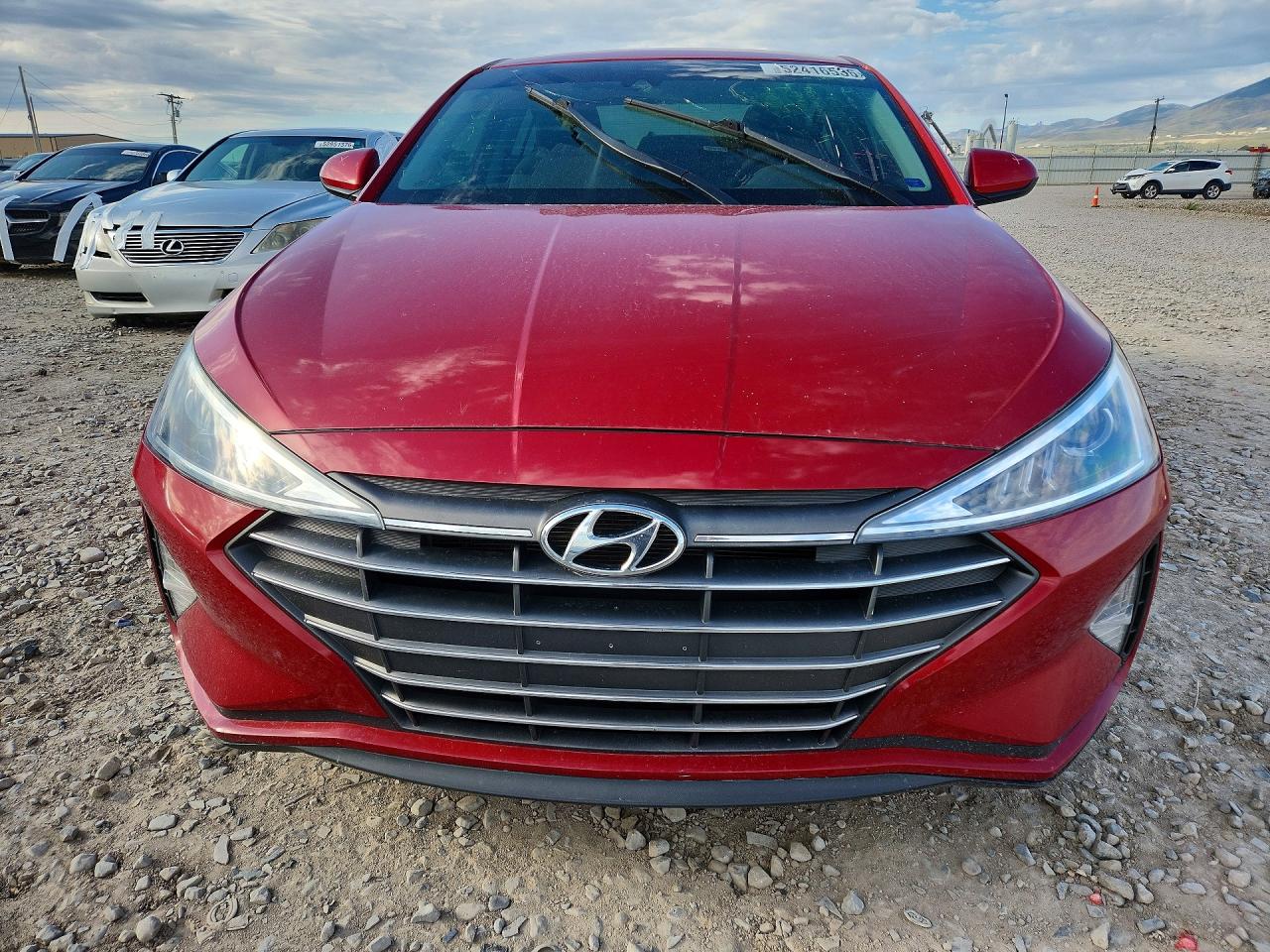 2020 HYUNDAI ELANTRA SEL photo 13