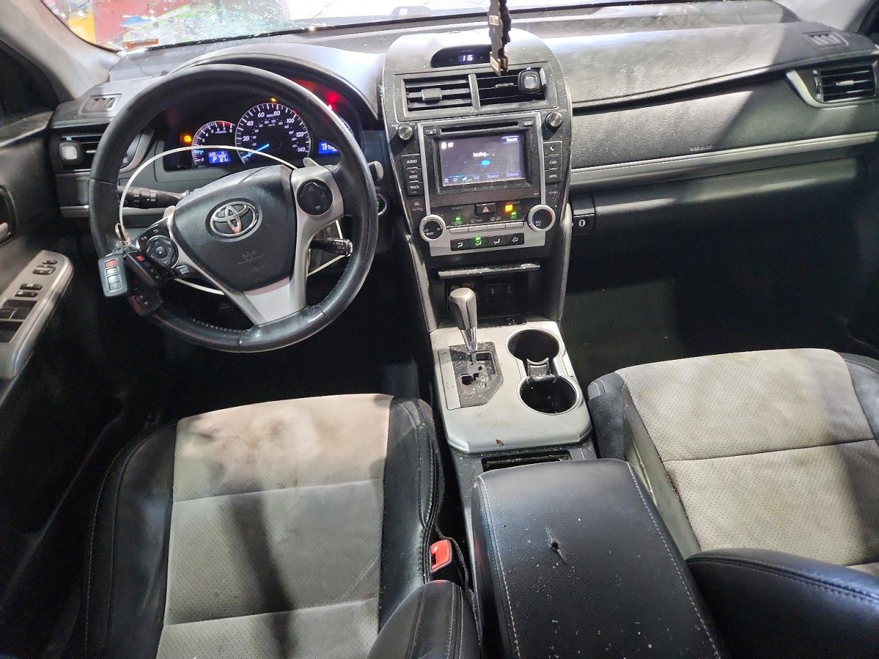 2012 TOYOTA CAMRY SE V6 photo 22