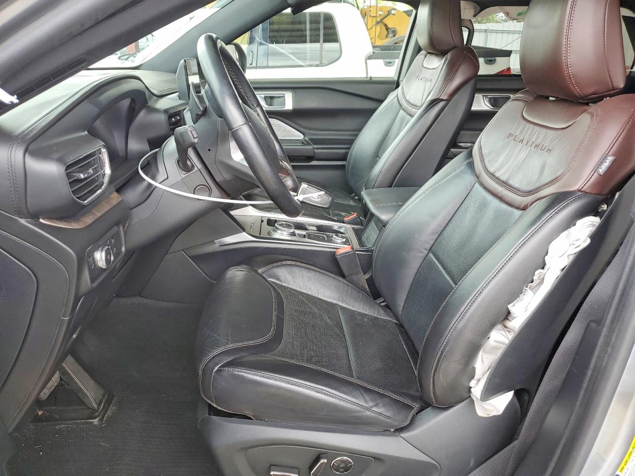 2020 FORD EXPLORER PLATINUM photo 19