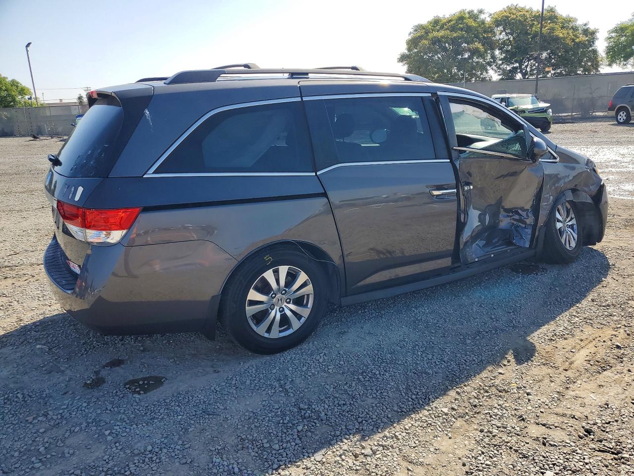 2014 HONDA ODYSSEY EXL photo 5
