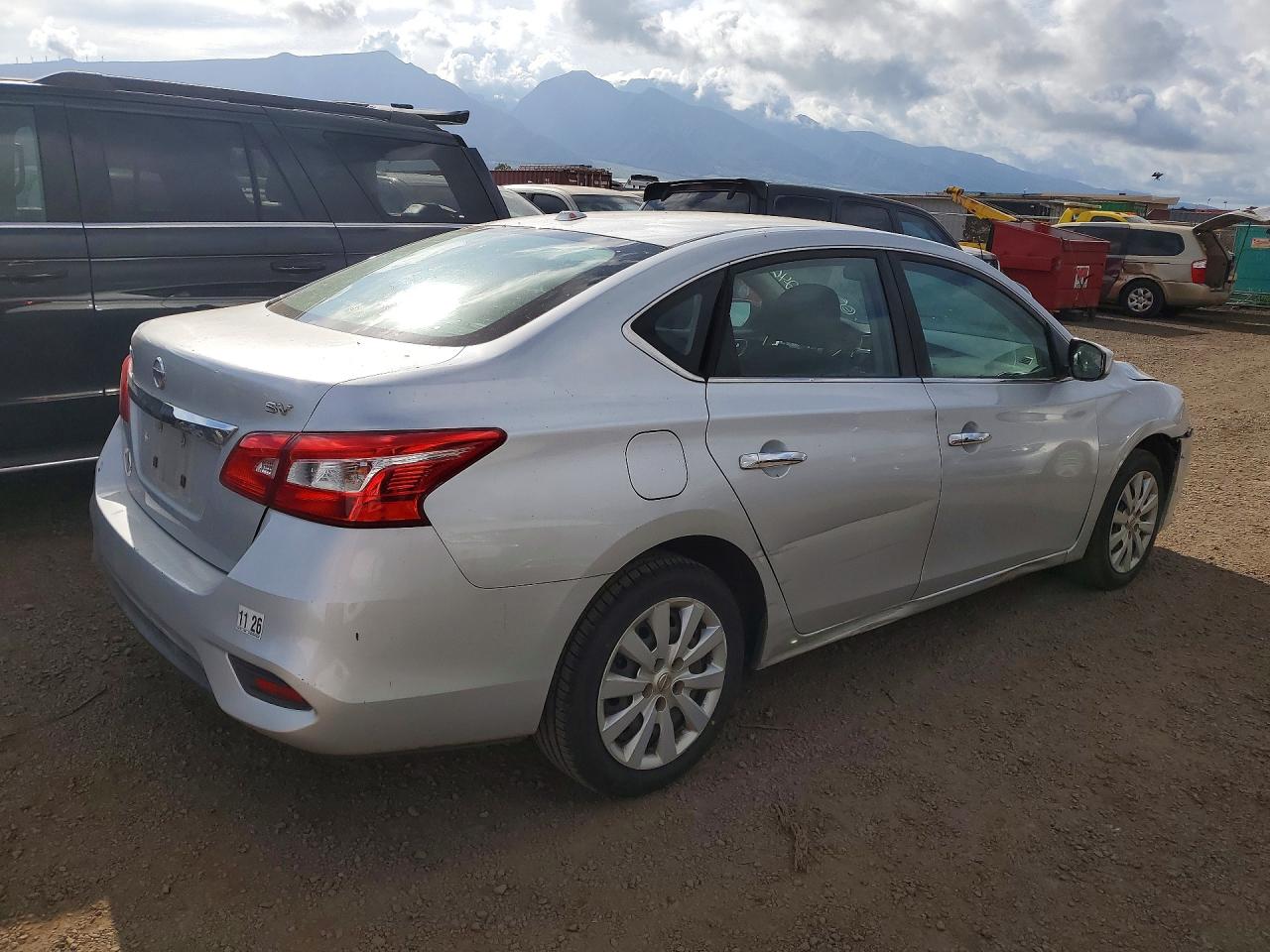 2017 NISSAN SENTRA SV photo 5