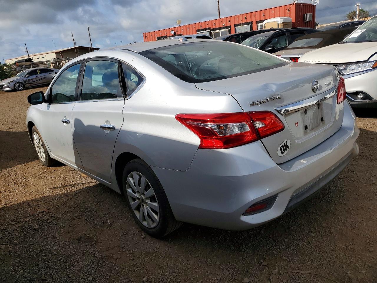 2017 NISSAN SENTRA SV photo 3