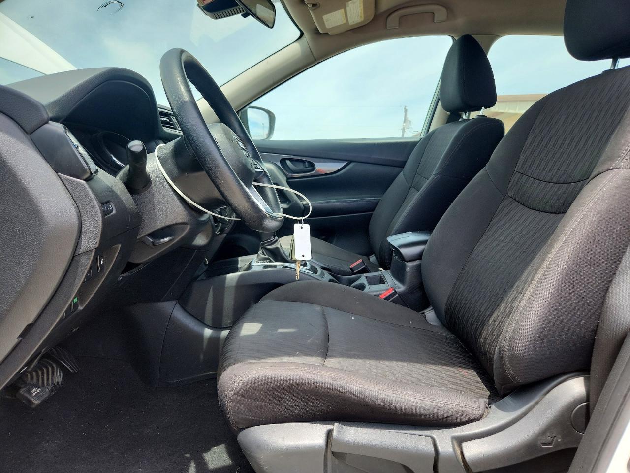 2020 NISSAN ROGUE S photo 13