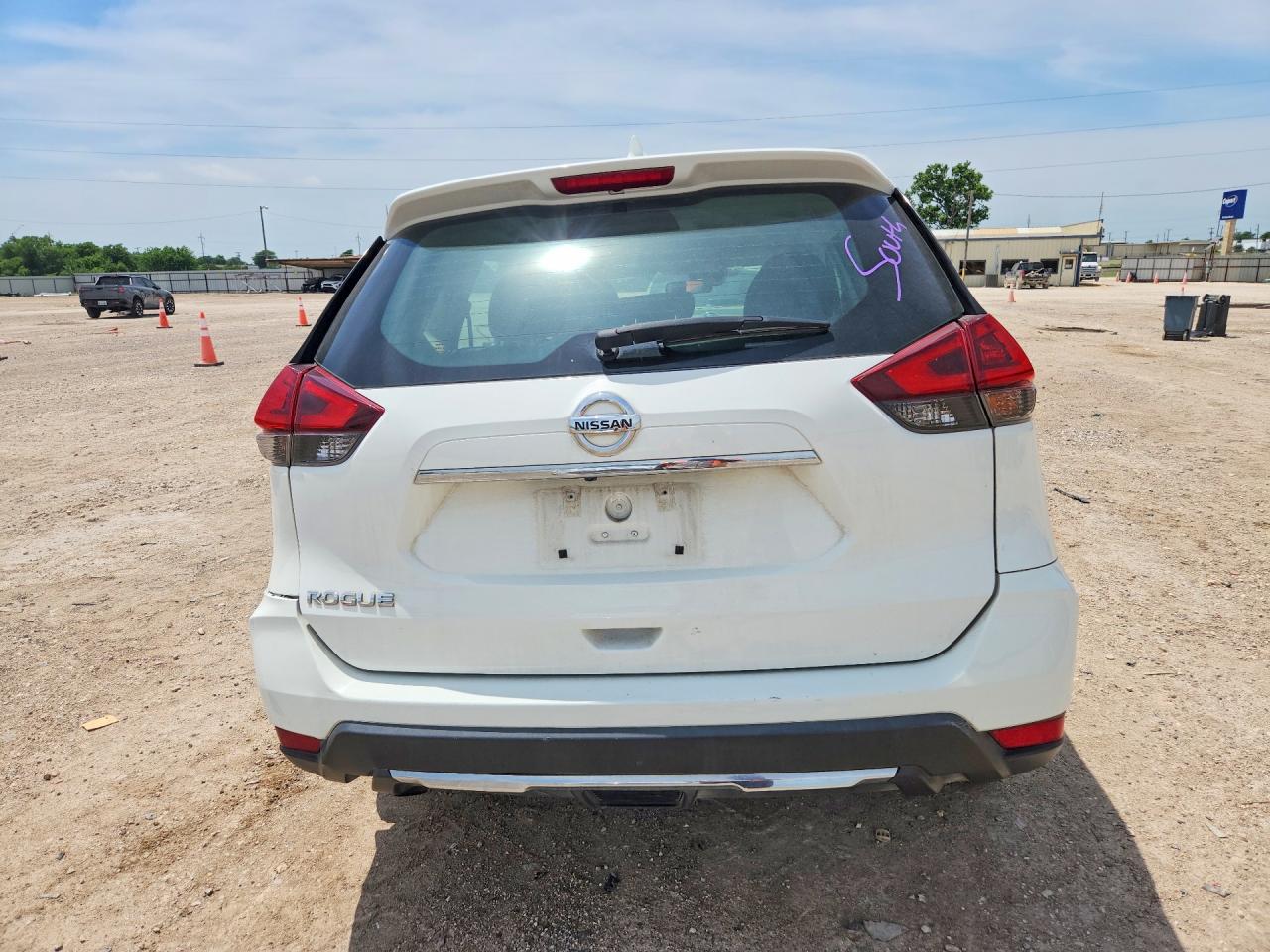 2020 NISSAN ROGUE S photo 11