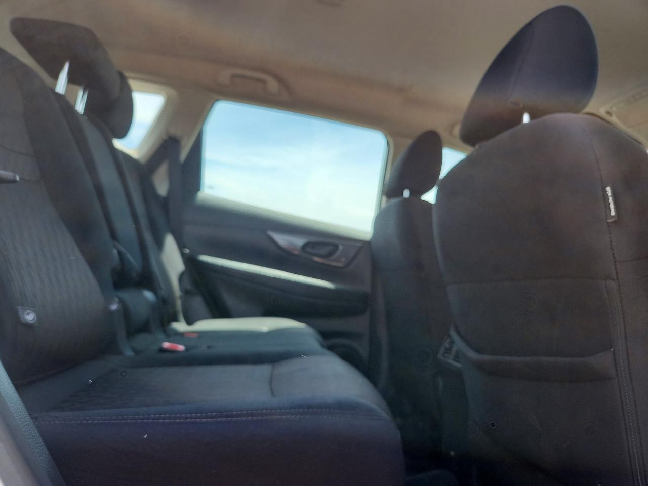 2020 NISSAN ROGUE S photo 21