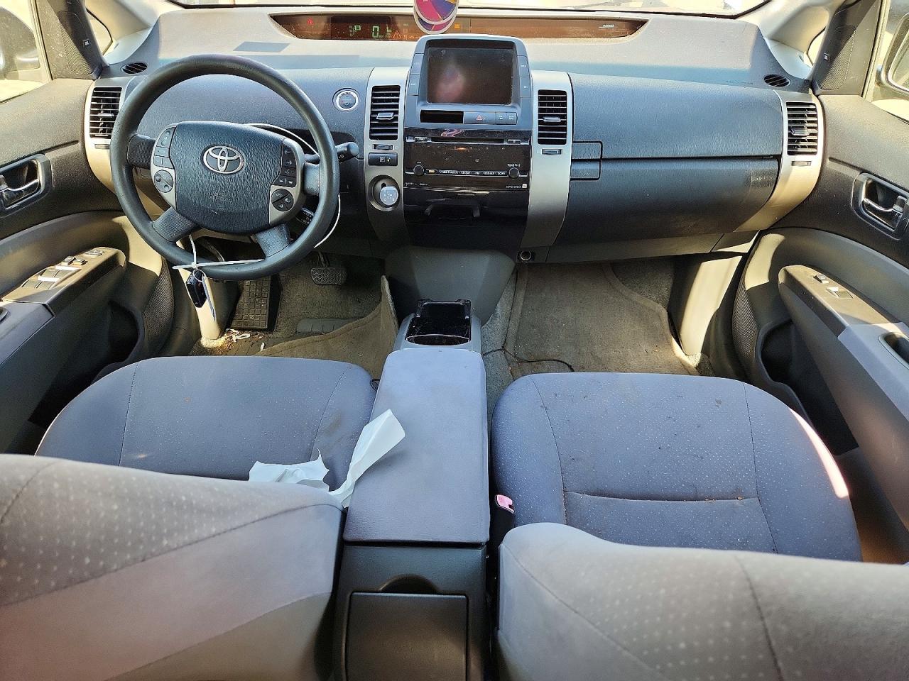 2009 TOYOTA PRIUS BASE photo 15