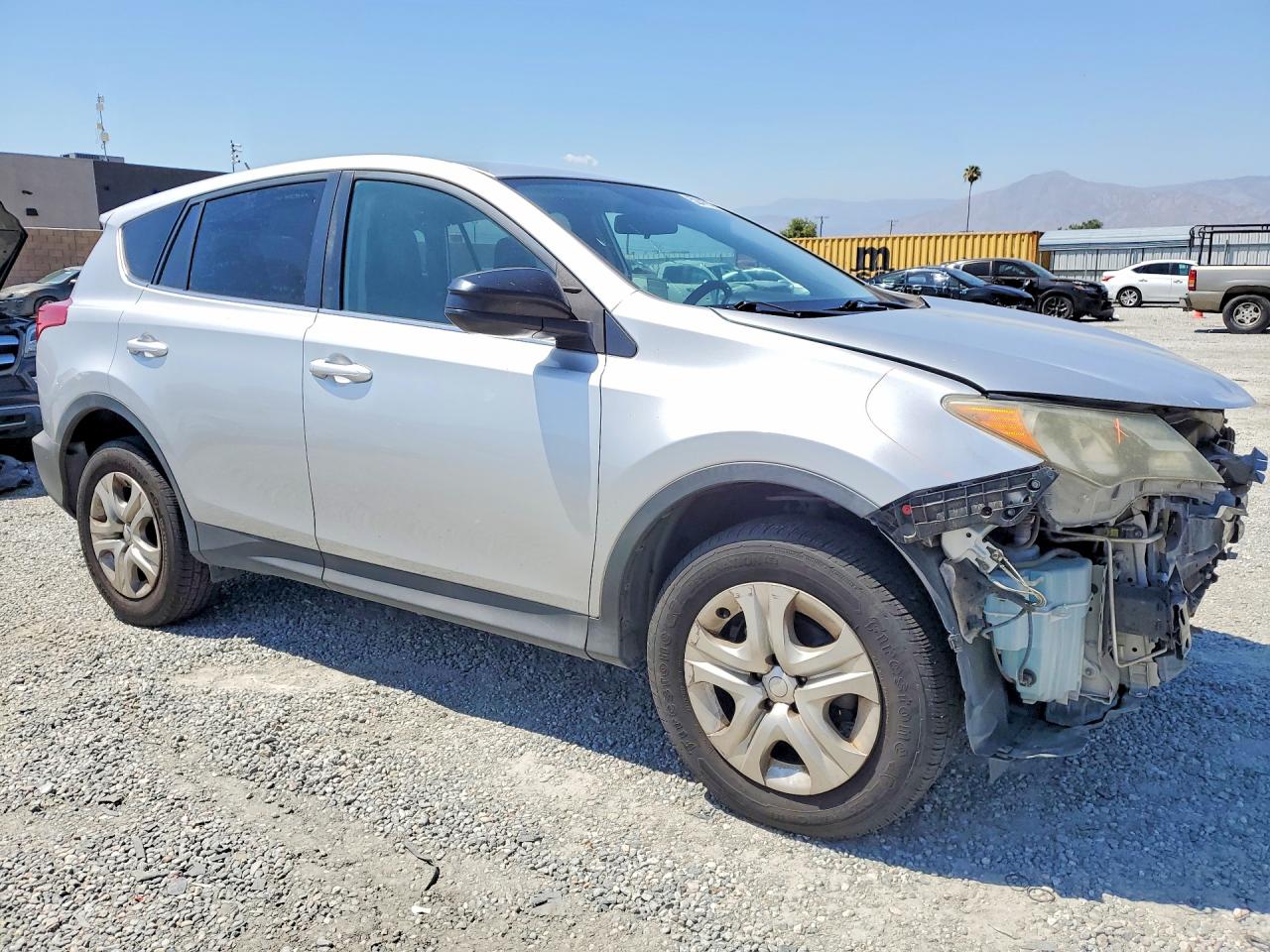 2015 TOYOTA RAV4 LE photo 7
