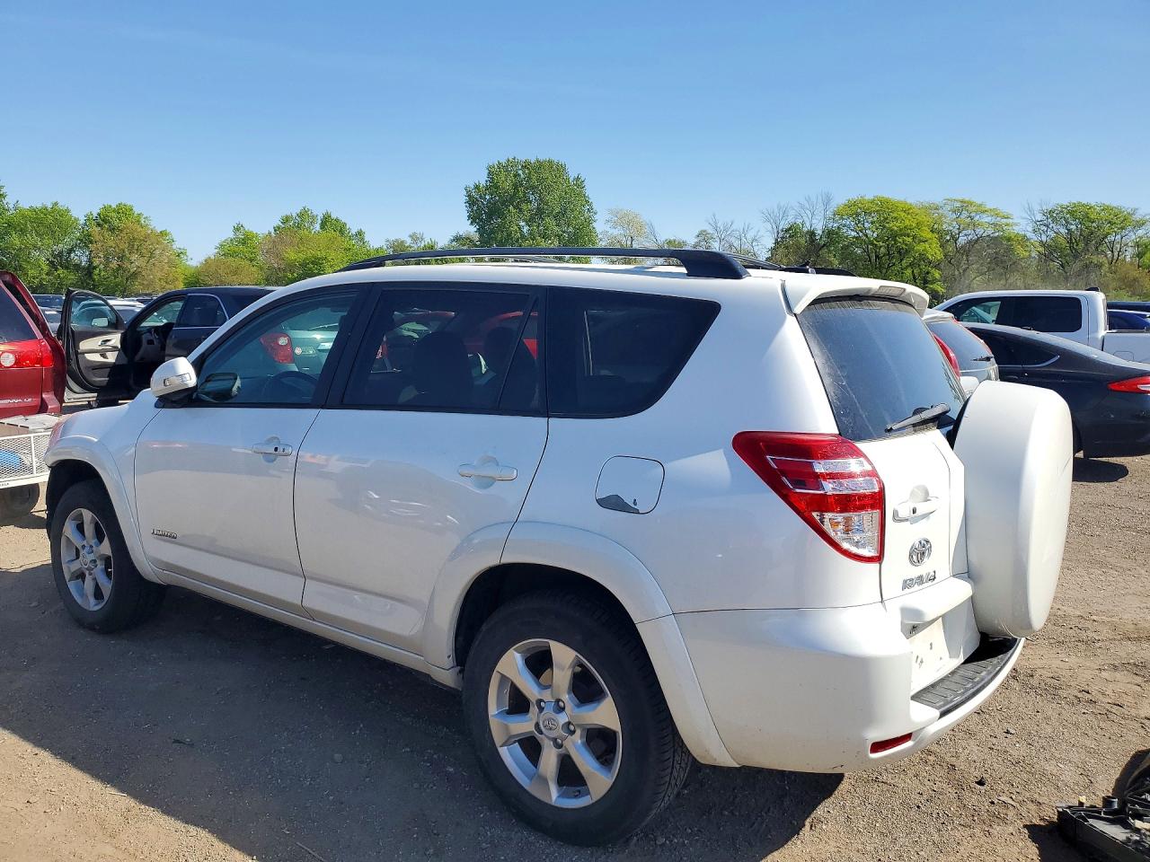 2011 TOYOTA RAV4 LIMITED photo 4