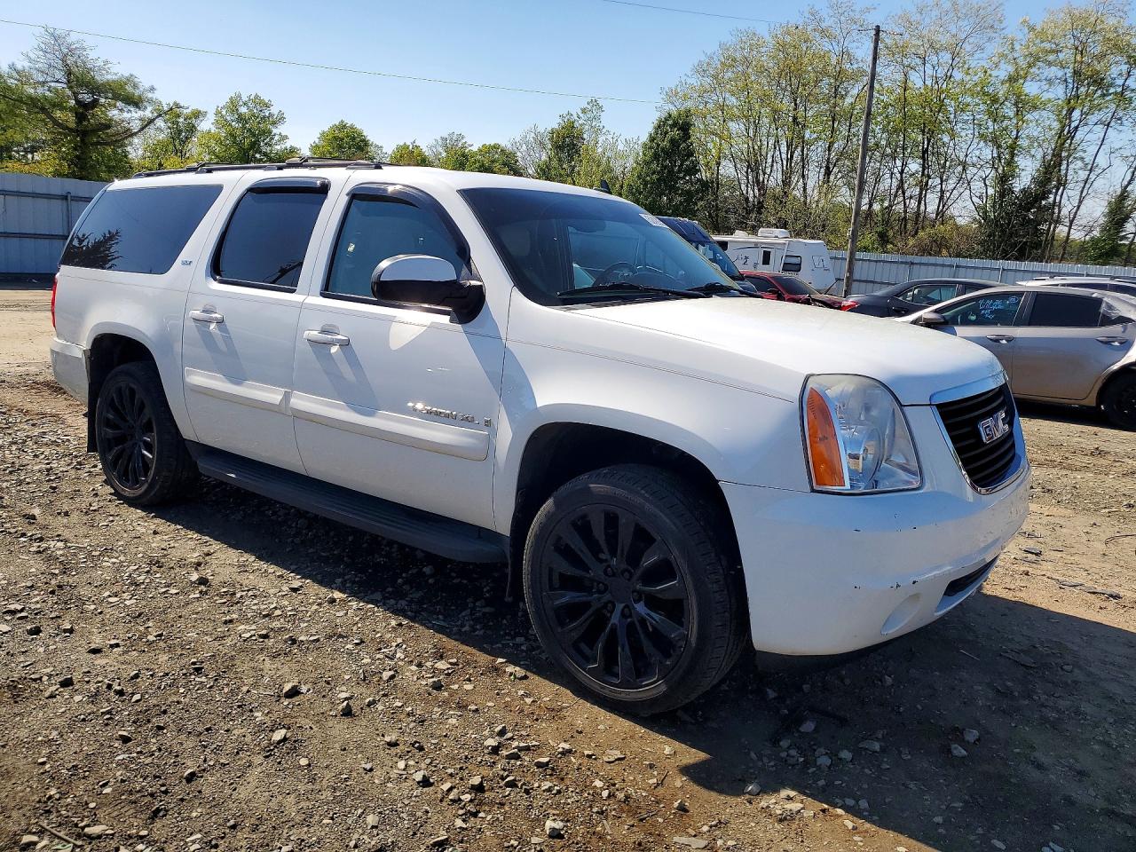 2009 GMC YUKON XL C1500 SLT photo 7