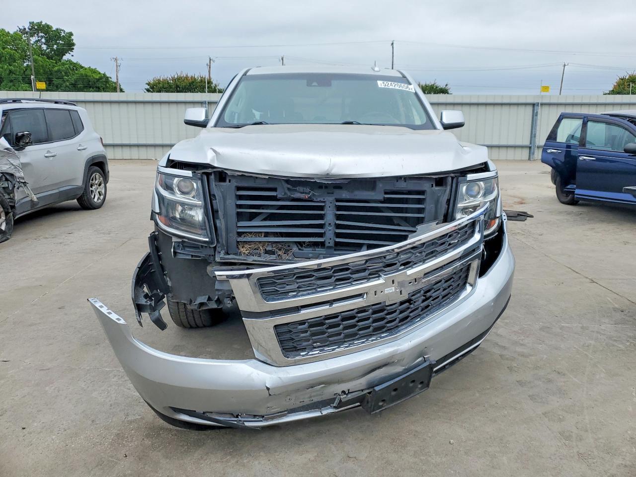 2017 CHEVROLET TAHOE C1500 LT photo 9
