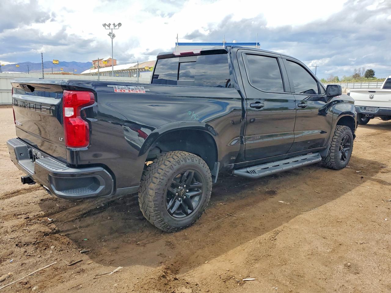 2020 CHEVROLET SILVERADO K1500 LT TRAIL BOSS photo 5