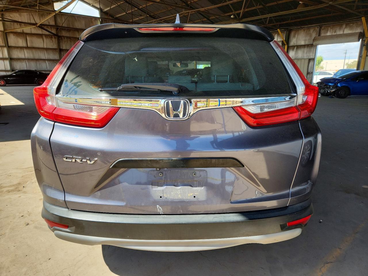 2017 HONDA CR-V LX photo 6