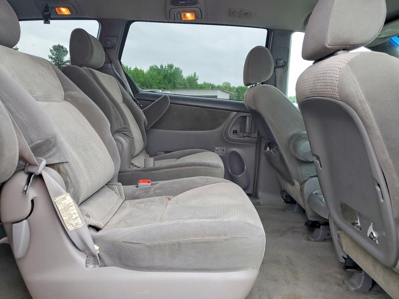 2006 TOYOTA SIENNA LE 7 PASSENGER photo 21