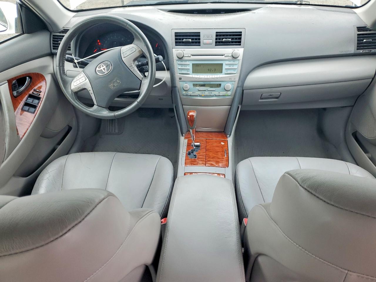 2009 TOYOTA CAMRY XLE photo 15
