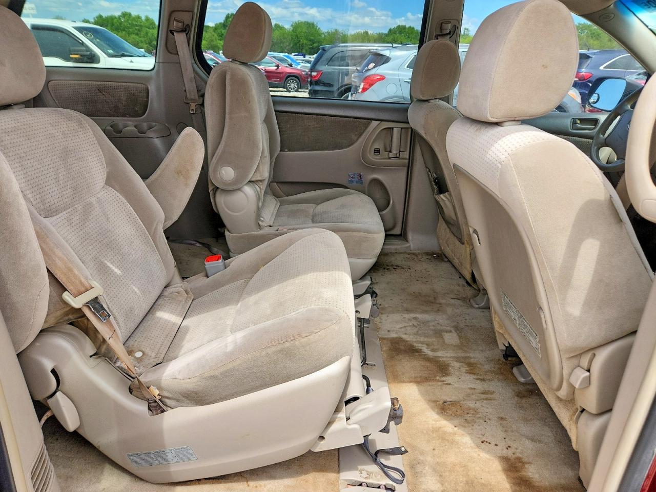 2007 TOYOTA SIENNA LE 7-PASSENGER photo 21