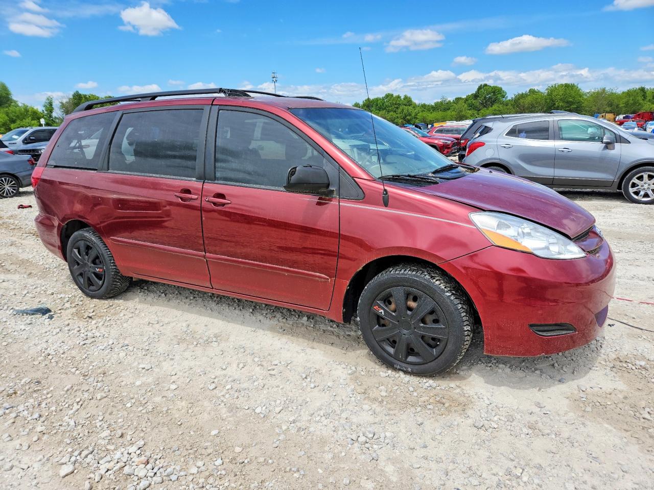 2007 TOYOTA SIENNA LE 7-PASSENGER photo 7
