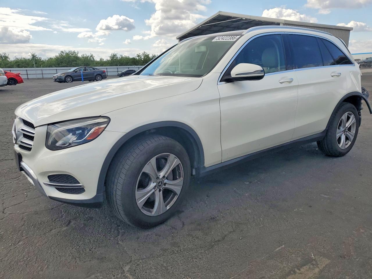 2017 MERCEDES-BENZ GLC