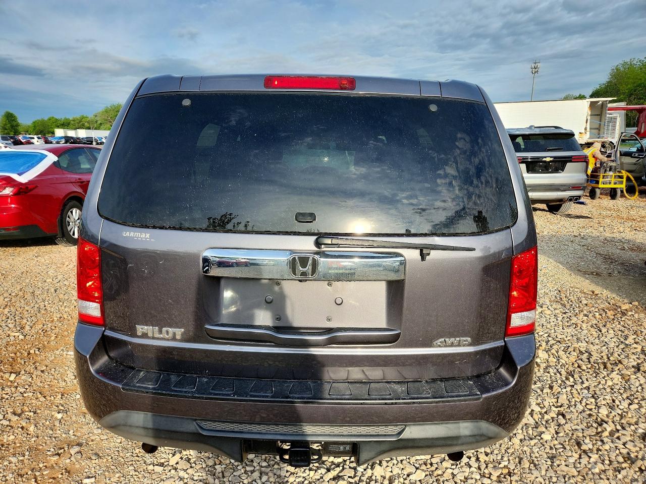 2015 HONDA PILOT LX photo 11