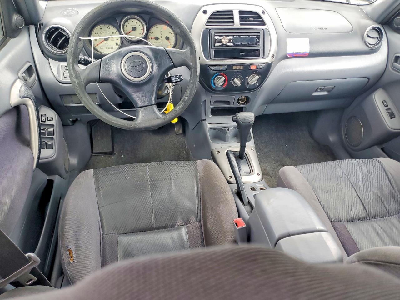 2002 TOYOTA RAV4 BASE photo 15