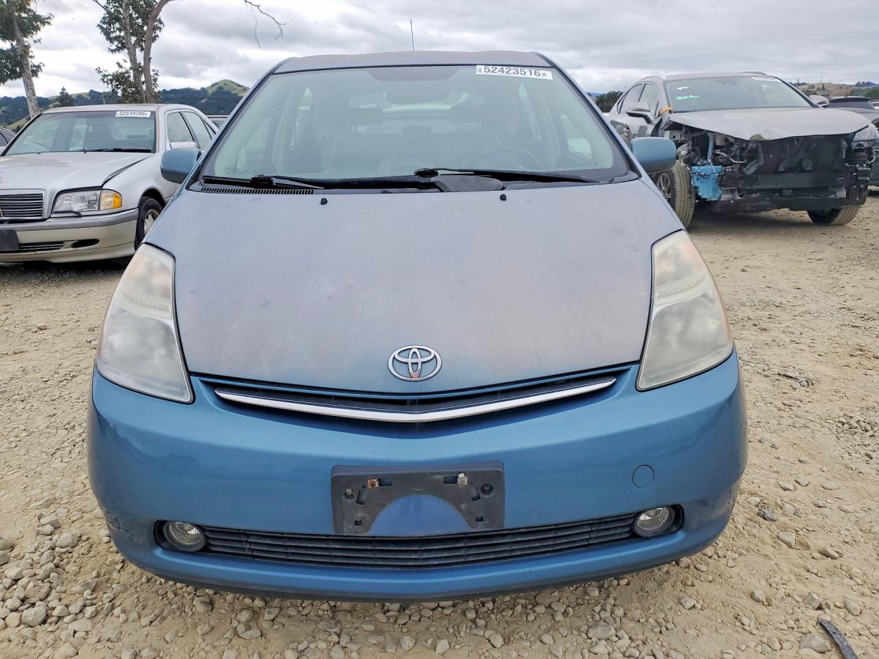 2007 TOYOTA PRIUS BASE photo 13