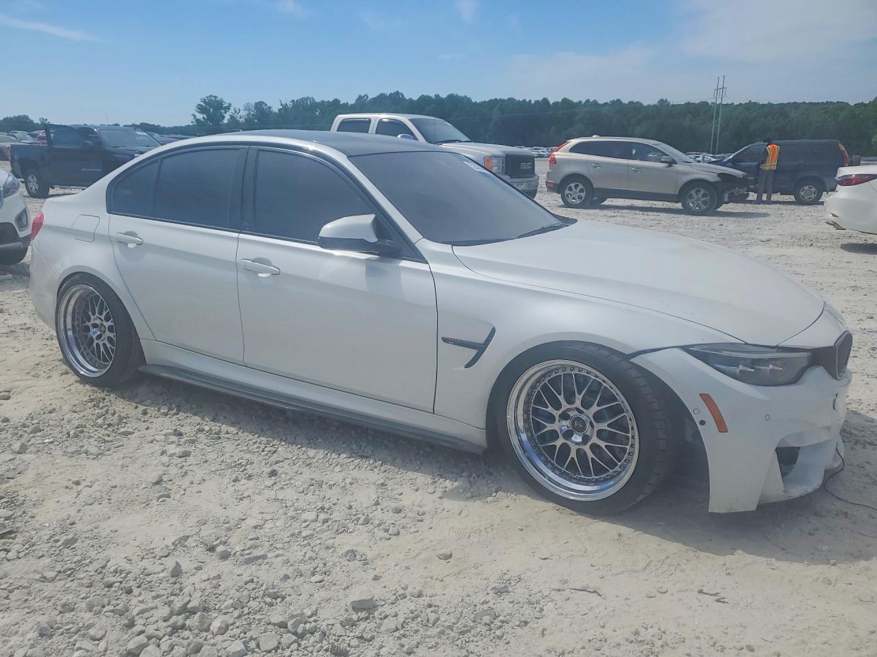 2018 BMW M3 photo 7