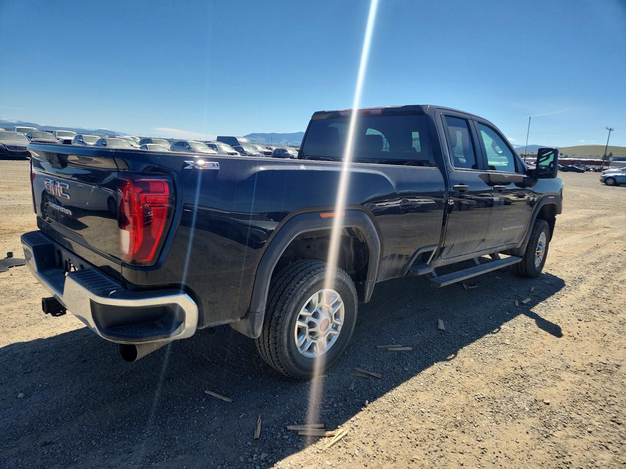 2025 GMC SIERRA K2500 HEAVY DUTY photo 3