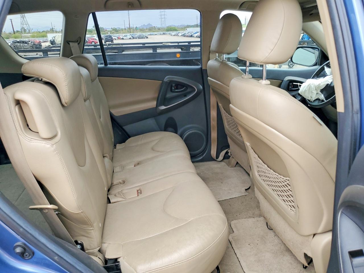2011 TOYOTA RAV4 LIMITED photo 28