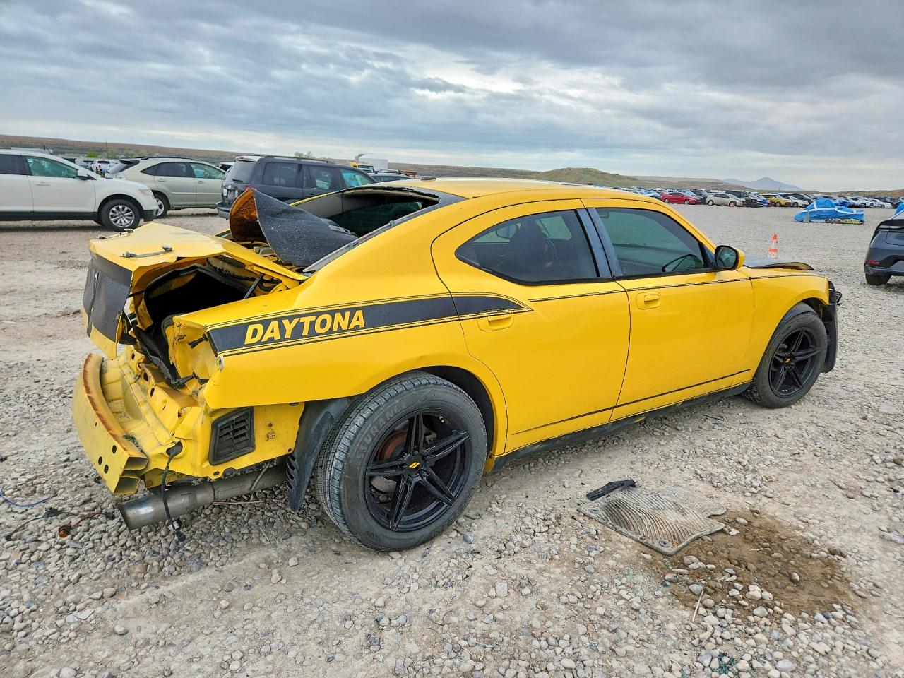 2006 DODGE CHARGER R photo 5