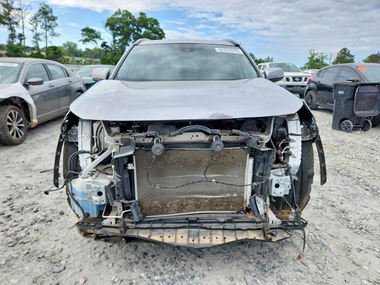 2019 TOYOTA RAV4 XLE photo 9