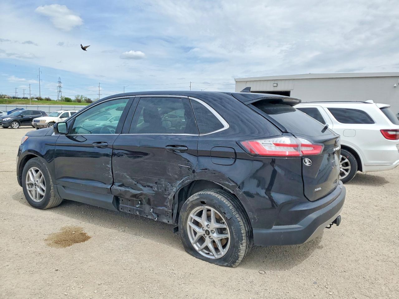 2024 FORD EDGE SEL photo 3
