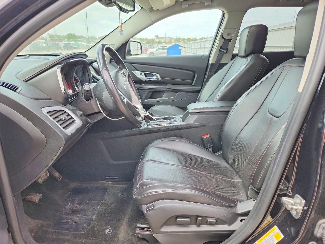 2013 GMC TERRAIN SLT photo 13